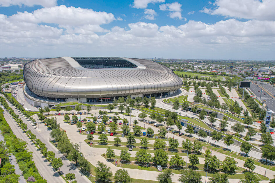 Estadios apuestan por resiliencia | Conectando Negocios